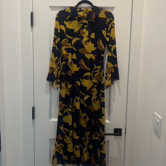 Cabi Dress - size small - Picture 6 of 6